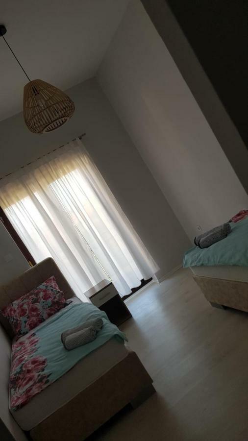 Appartamento Apartman Cvitkovic Soline  Esterno foto