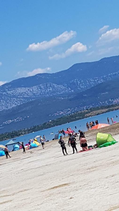 Appartamento Apartman Cvitkovic Soline  Esterno foto